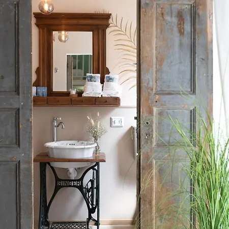 Donna Elena - Epoque Residence-3